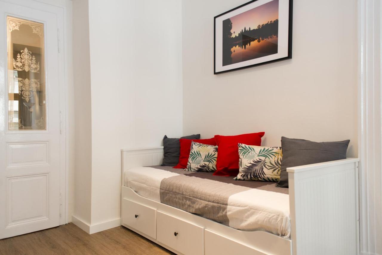 Apartamento Florenc With 3-bathrooms & Bedrooms Praga
